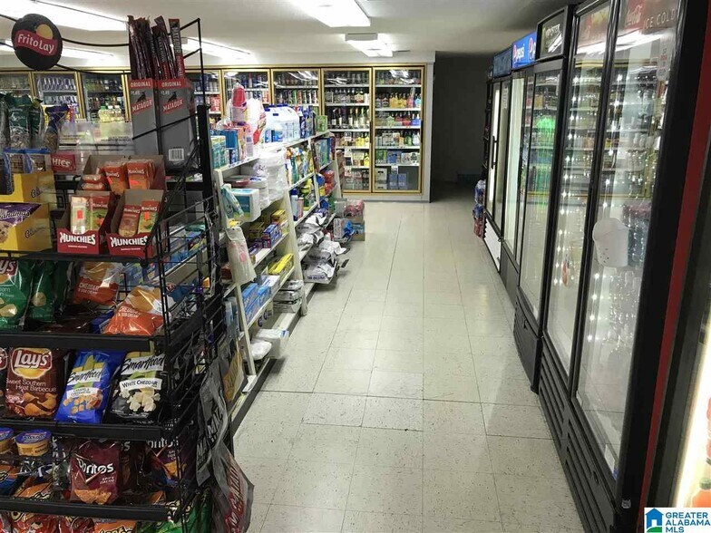 More Photos Of 11001 County Road 59, Verbena Service Station For Sale