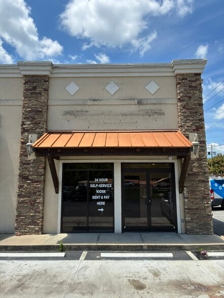 More Photos Of 1201 Highway 19E, Elizabethton Storefront Retail Office For Sale