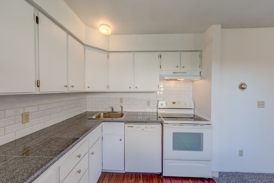 More Photos Of 3596 Gypsum Rd, Reno Apartments For Sale