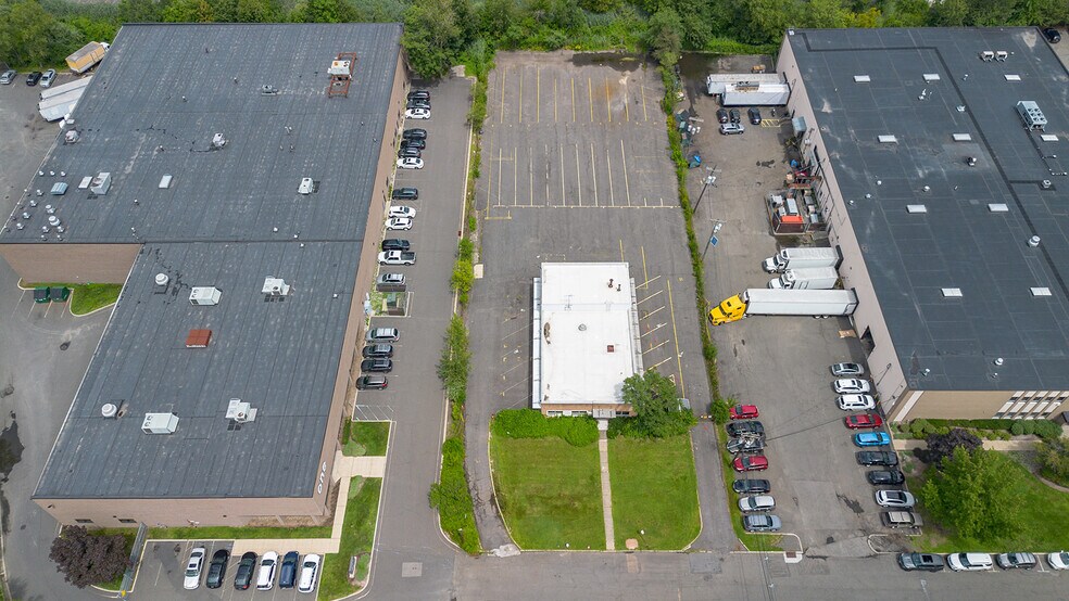 More Photos Of 35 Branca Rd, East Rutherford Land For Lease