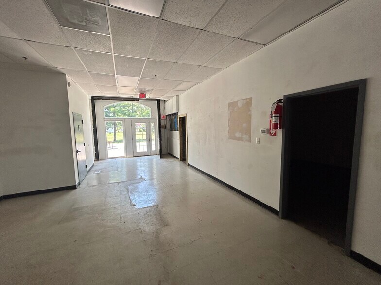 More Photos Of 3001-3015 Mountain Rd, Pasadena Unknown For Lease