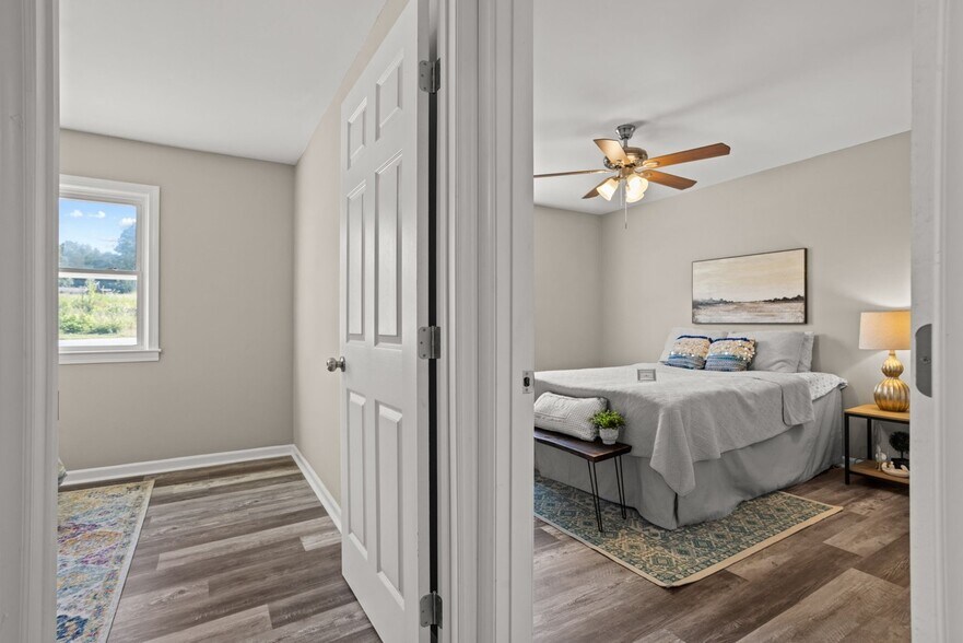 More Photos Of 110-118 Greenforest Cir, Liberty Apartments For Sale