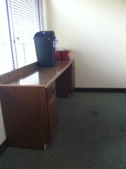 More Photos Of 270 NW Peacock Blvd, Port Saint Lucie Storefront Retail Office For Lease