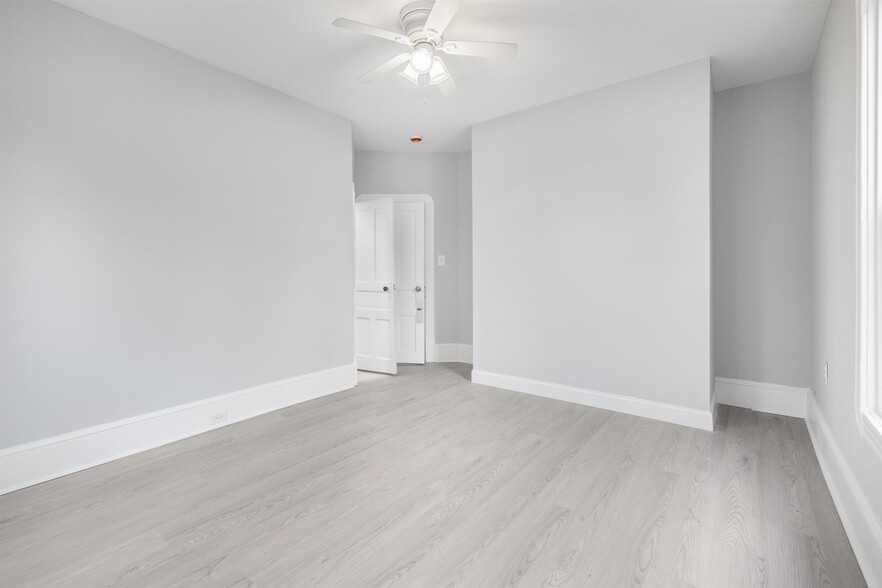 More Photos Of 7504 Zimmerman Ave, Pennsauken Apartments For Sale