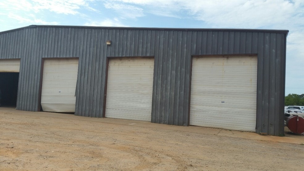More Photos Of 2121 Farrs Bridge Rd, Easley Warehouse For Sale