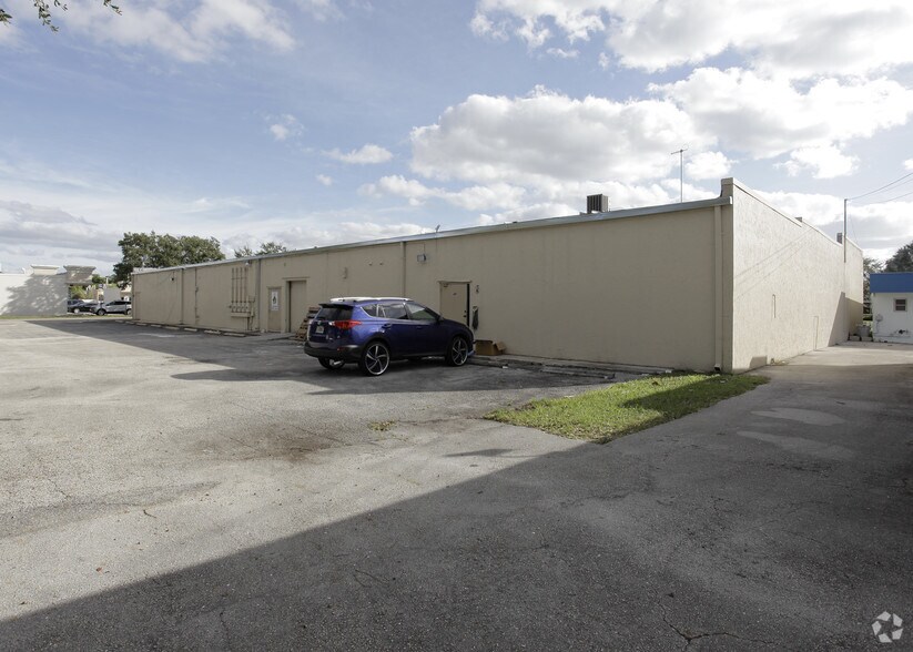 More Photos Of 1609-1615 N State Road 7, Margate General Retail For Lease