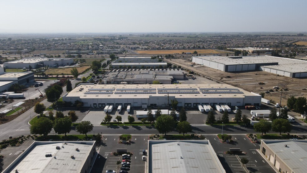 More Photos Of 17995 Murphy Pky, Lathrop Industrial For Sale