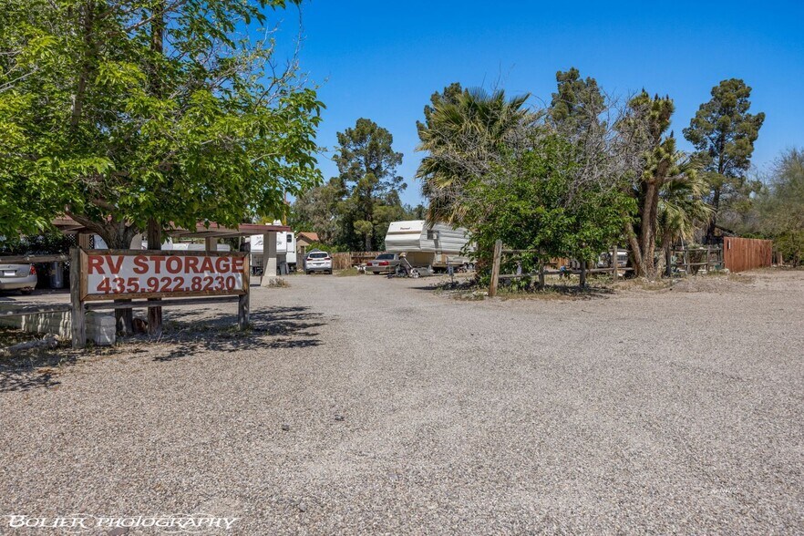 More Photos Of 3315 E McKnight Rd, Littlefield Manufactured Housing Mobile Home Park For Sale