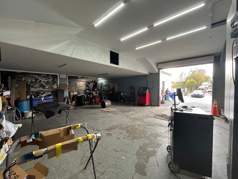 More Photos Of 901 E Trinity Ave, Durham Auto Repair For Sale