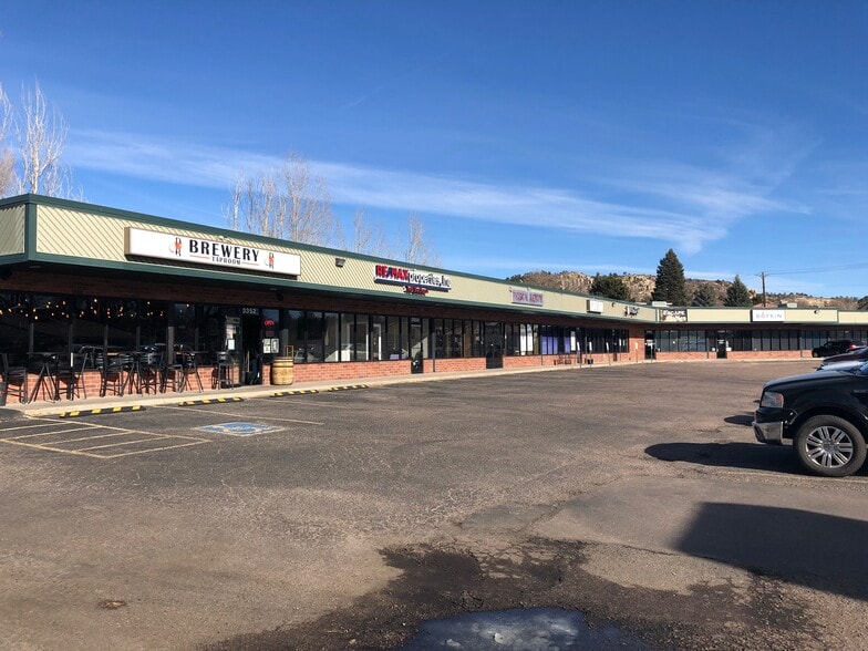 More Photos Of 3352-3366 Templeton Gap Rd, Colorado Springs General Retail For Lease