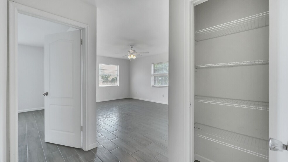More Photos Of 3883 Park Ln, West Palm Beach Multifamily For Sale