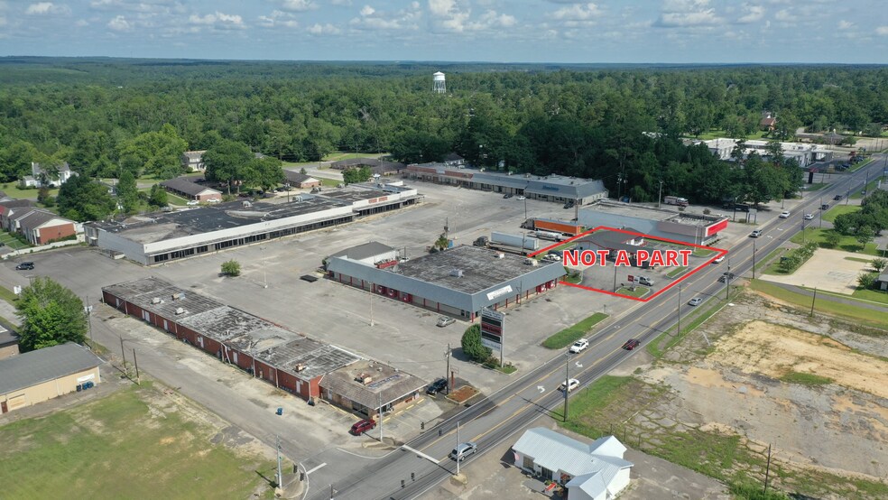 More Photos Of 1804 Douglas Ave, Brewton General Retail For Lease