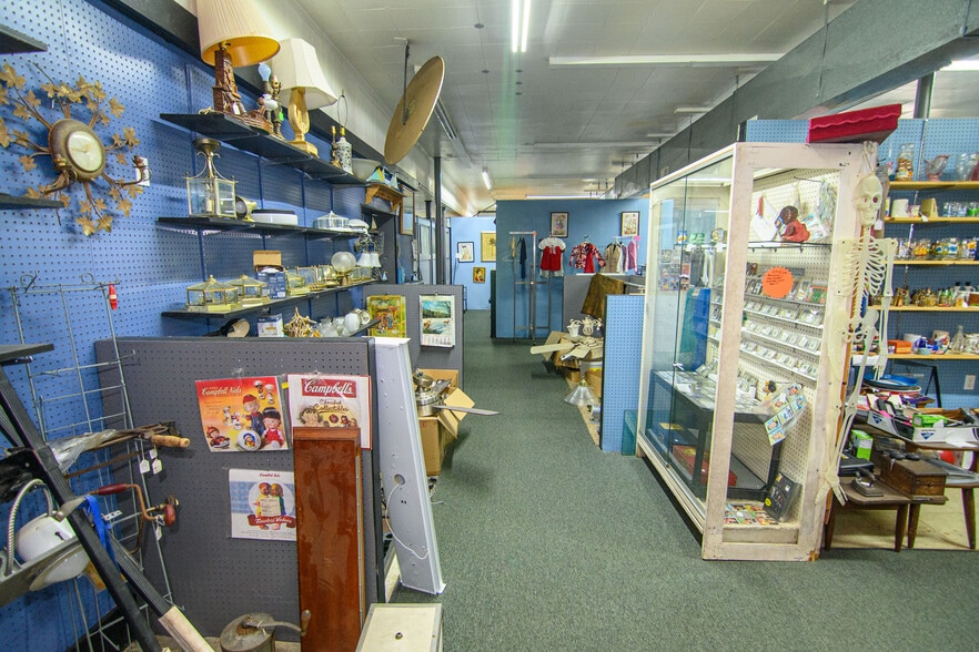 More Photos Of 3515 Main St, Exmore Storefront Retail Office For Lease