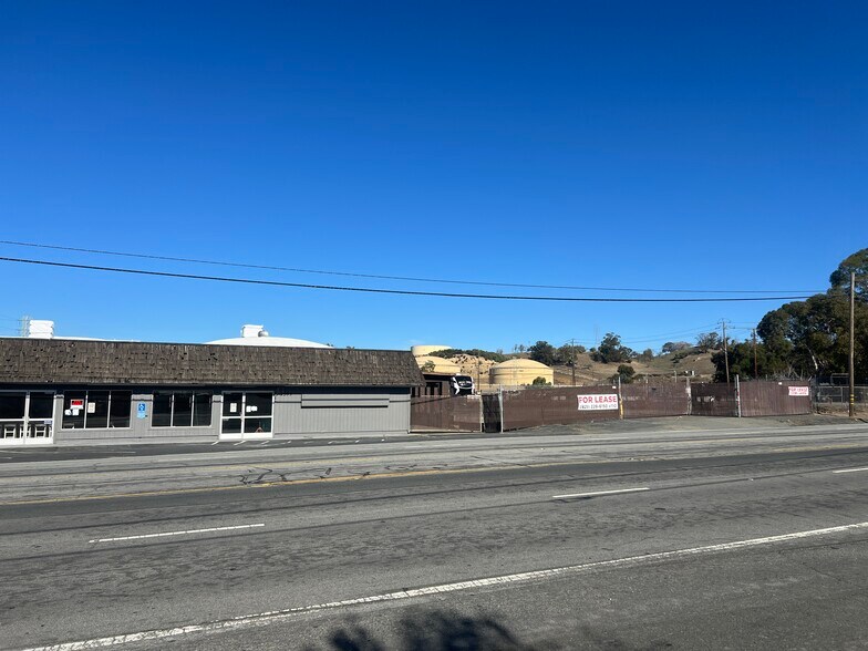 More Photos Of 3503 Pacheco Blvd, Martinez Warehouse For Lease