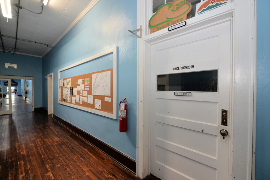 More Photos Of 156 School Rd, Mill Spring Office For Lease