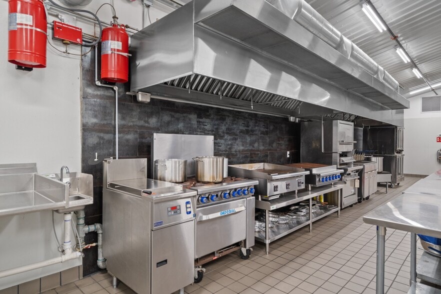 More Photos Of 8123 S Lecanto Hwy, Lecanto Restaurant For Sale
