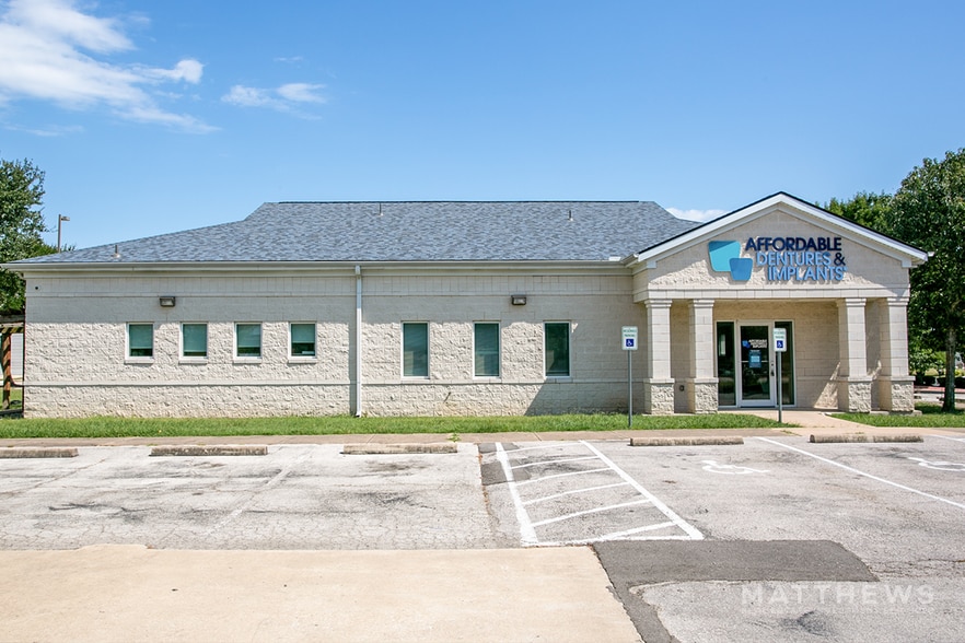Primary Photo Of 8316 Tuscany Way, Austin Office For Sale