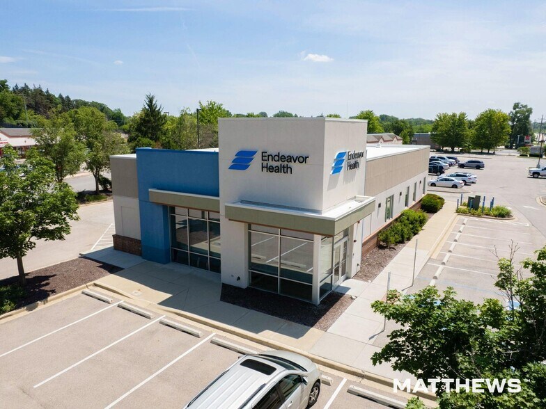 More Photos Of 712 Northwest Hwy, Fox River Grove Medical For Sale