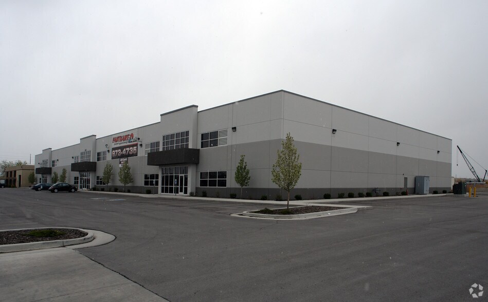 More Photos Of 3969 S 500 W, Salt Lake City Warehouse For Lease
