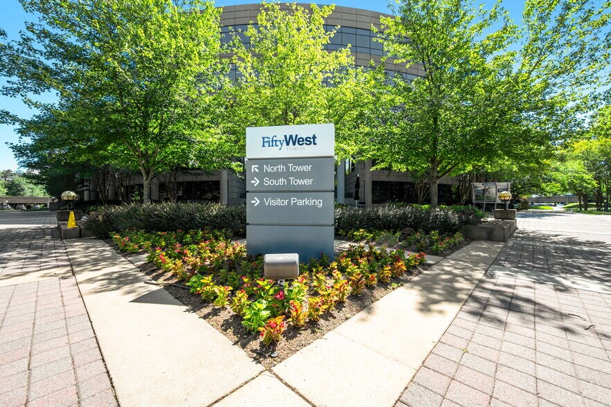 More Photos Of 3975 Fair Ridge Dr, Fairfax Office For Sale