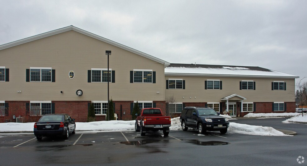 More Photos Of 375 Bay Rd, Queensbury Medical For Lease