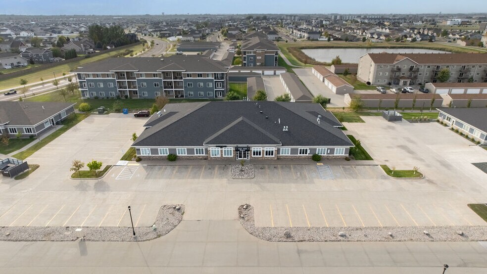 More Photos Of 3523 45th St S, Fargo Office For Sale