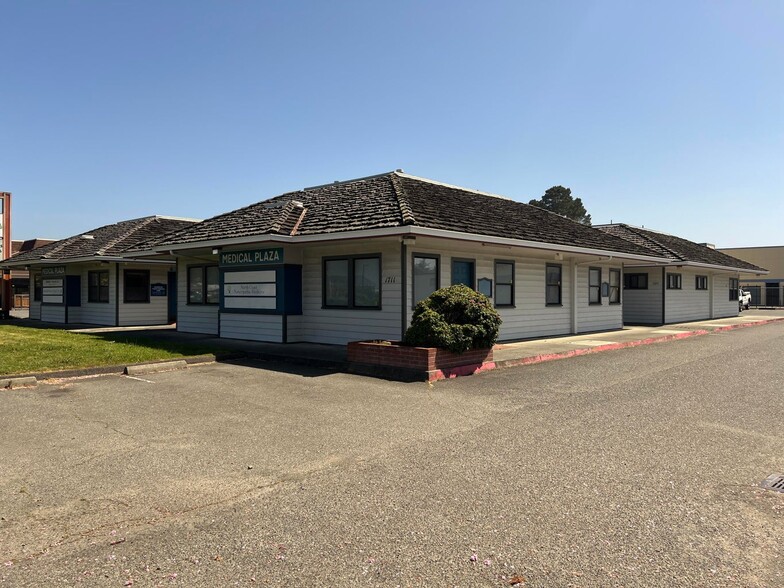 Primary Photo Of 1711-1737 Central Ave, Mckinleyville Medical For Lease