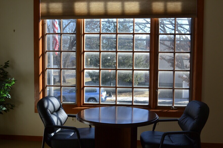More Photos Of 264 N Main St, Natick Medical For Lease