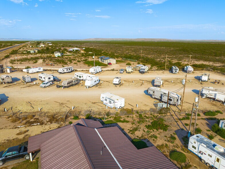 More Photos Of 2022 US-67, Rankin Manufactured Housing Mobile Home Park For Sale