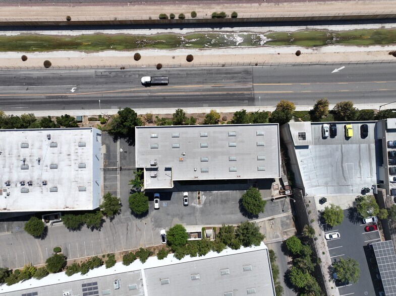 More Photos Of 210 Crouse Dr, Corona Warehouse For Sale