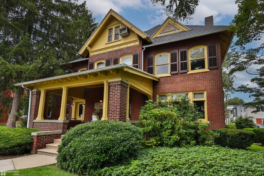 More Photos Of 1333 W Hamilton St, Allentown Office For Sale