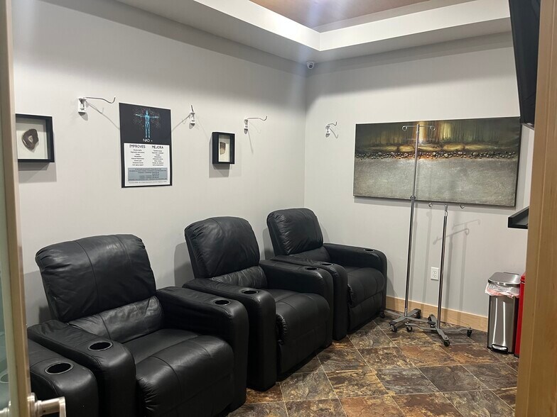 More Photos Of 893 E 9400 S, Sandy General Retail For Lease