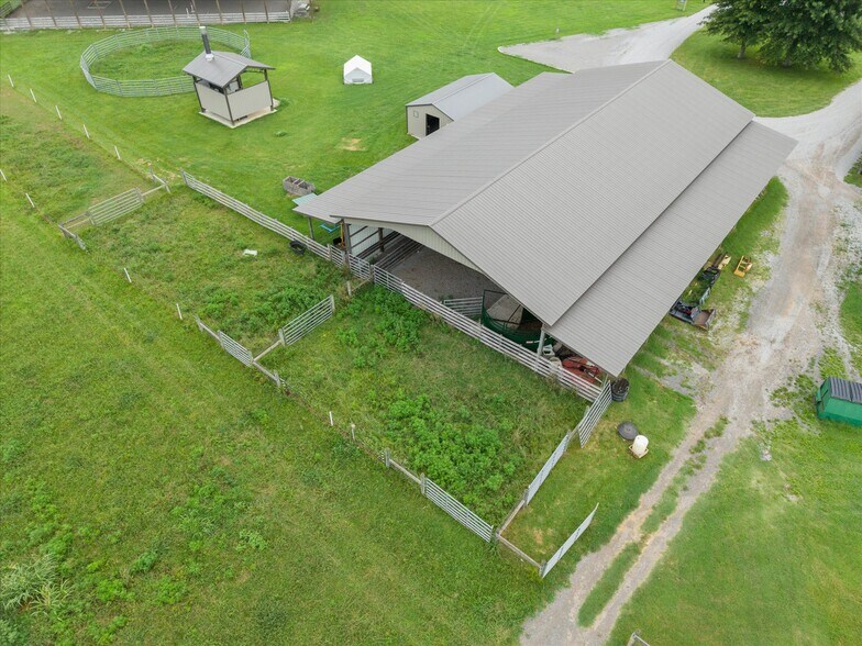 More Photos Of 221 Eady Rd, Shelbyville Land For Sale