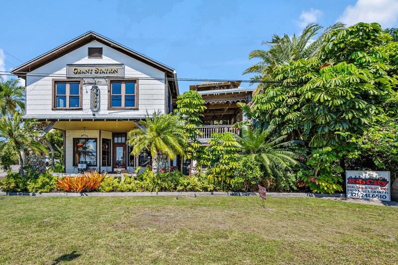 More Photos Of 5390 US 1, Grant-Valkaria Lodge Meeting Hall For Sale