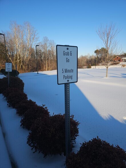 More Photos Of 26 Buck Dr, Ruckersville Office For Lease