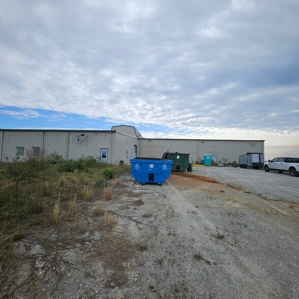 More Photos Of 750 154th Ave Ave, Vero Beach Warehouse For Sale