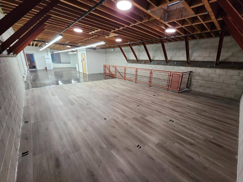 More Photos Of 334-336 W 33rd St, Los Angeles Industrial For Sale