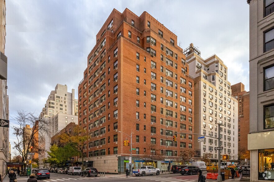 Primary Photo Of 1235 Lexington Ave, New York Apartments For Sale