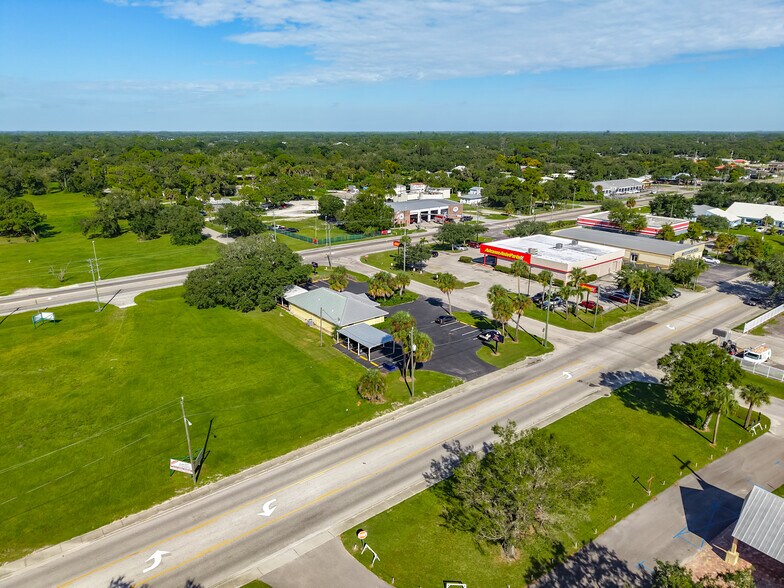 More Photos Of 45 Bryan Ave, LaBelle Medical For Sale