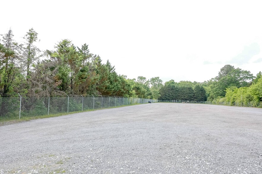 More Photos Of 6975 Middle Valley rd, Hixson Flex For Sale