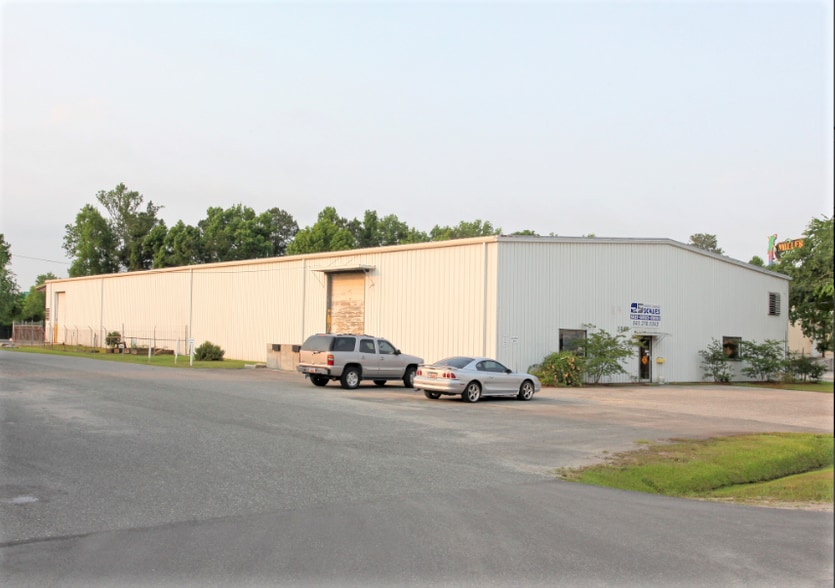 Primary Photo Of 2320 Air Park Rd, Charleston Warehouse For Lease