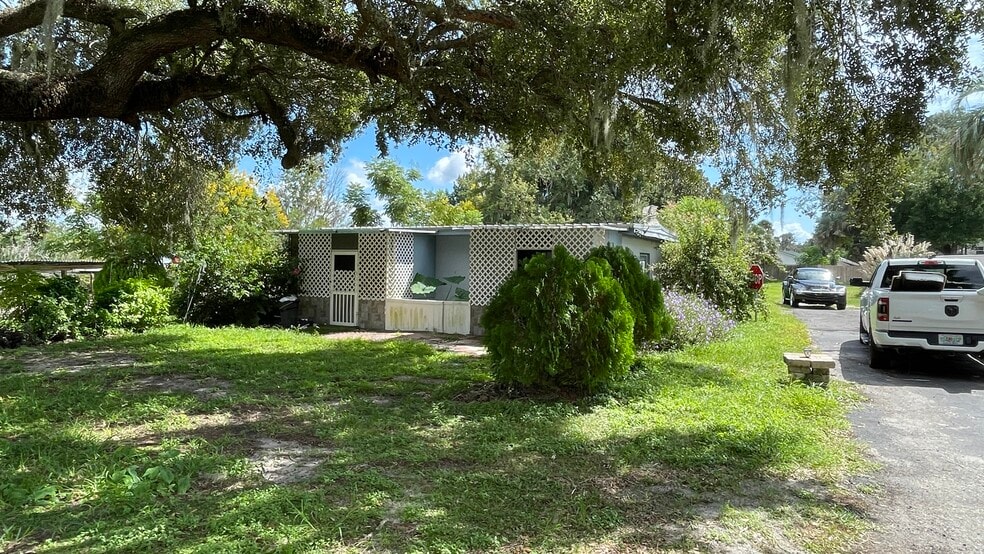 More Photos Of 6808 Lake Griffin Rd, Lady Lake Hotel For Sale
