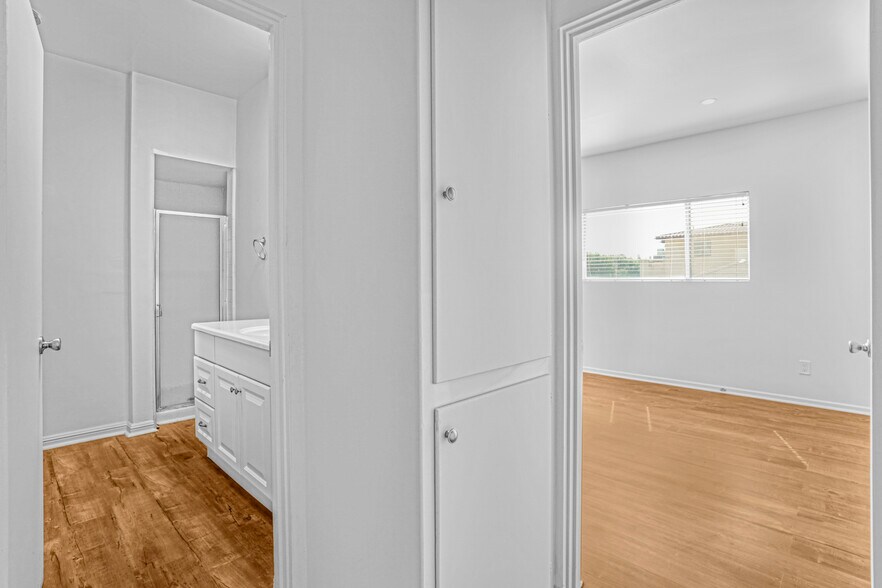 More Photos Of 1677 Westholme Ave, Los Angeles Apartments For Sale