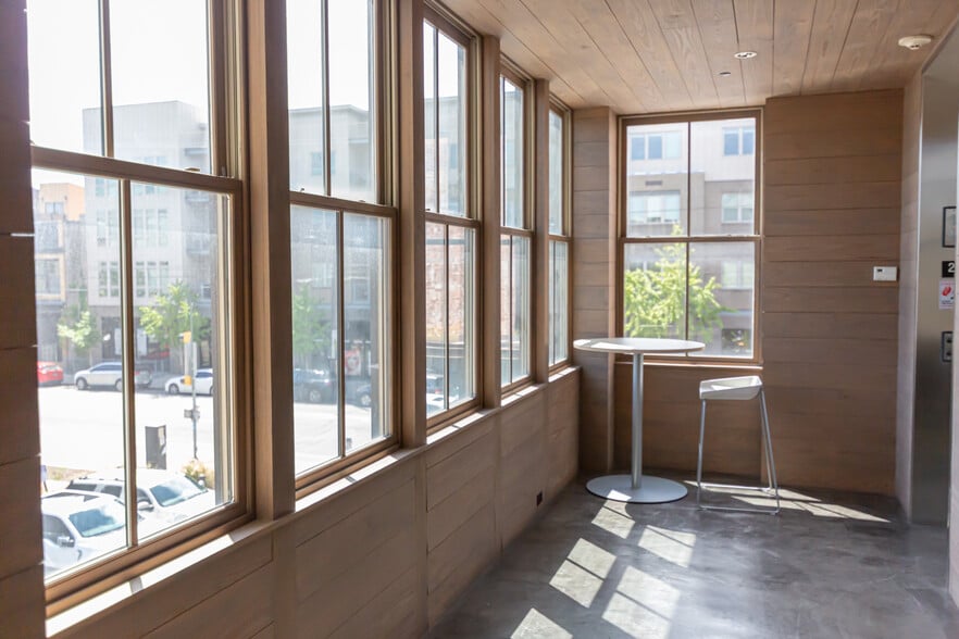 More Photos Of 25 E Main St, Chattanooga Office Residential For Sale