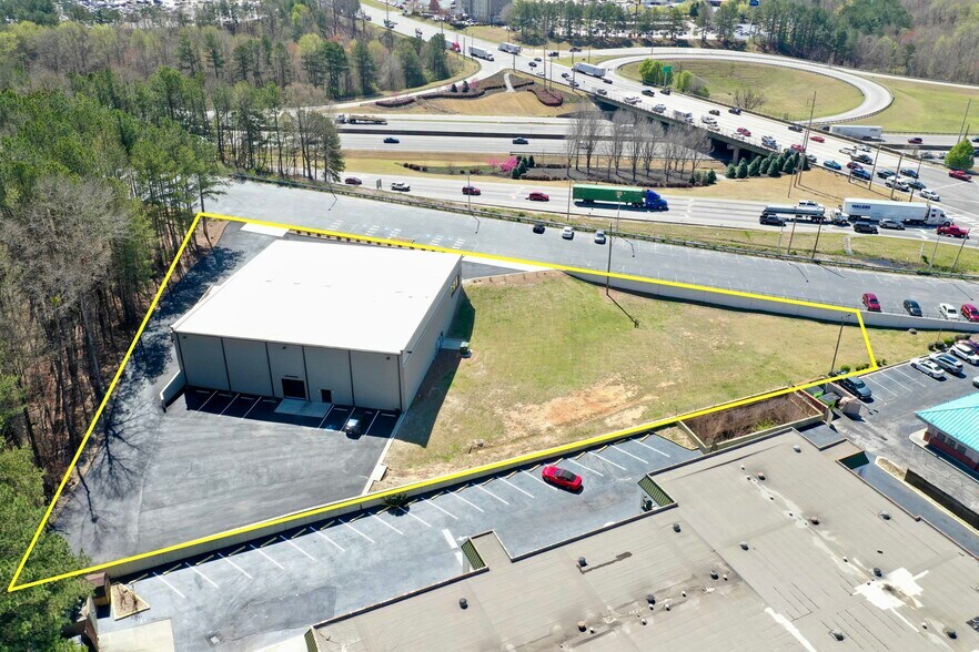 More Photos Of 1120 N Blairs Bridge Rd, Lithia Springs Showroom For Sale