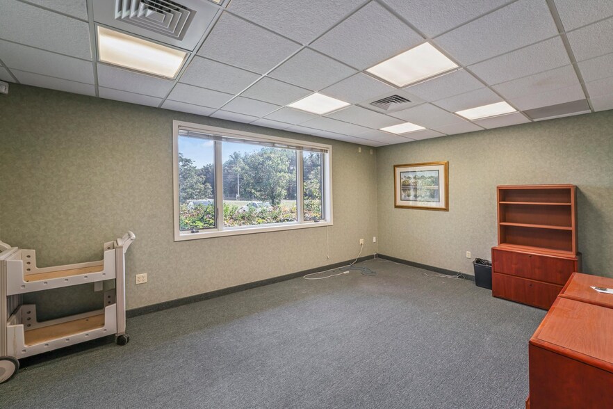 More Photos Of 614 Union Rd, Vineland Office For Sale