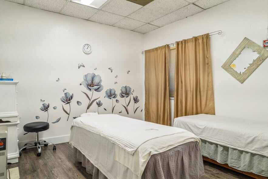 More Photos Of 998 E El Camino Real, Sunnyvale Medical For Sale