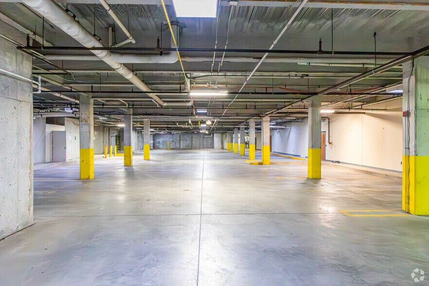 More Photos Of 197 Hance Ave, Tinton Falls Medical For Sale