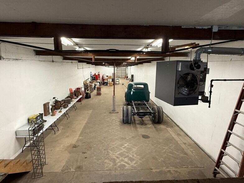 More Photos Of 354 S East Ave, Kankakee Office For Sale