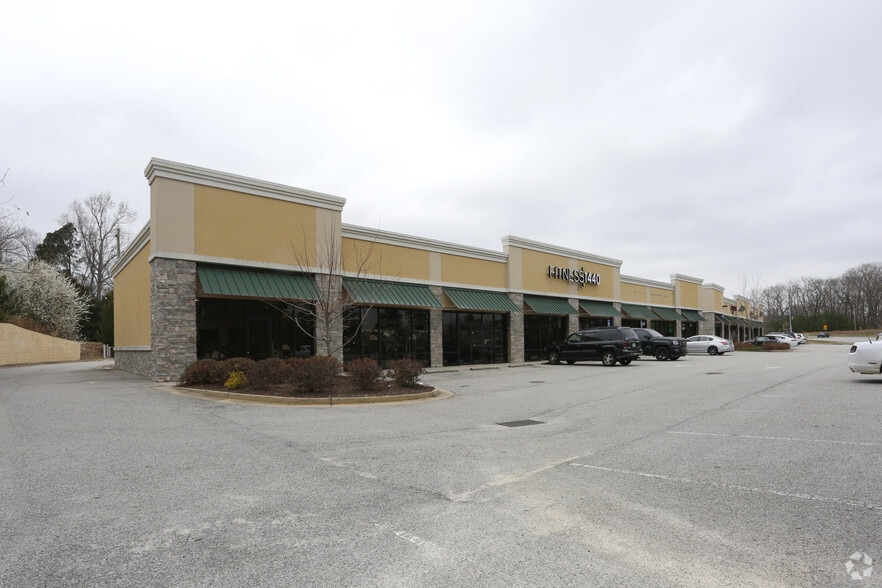 More Photos Of 3904 Winder Hwy, Flowery Branch Unknown For Lease